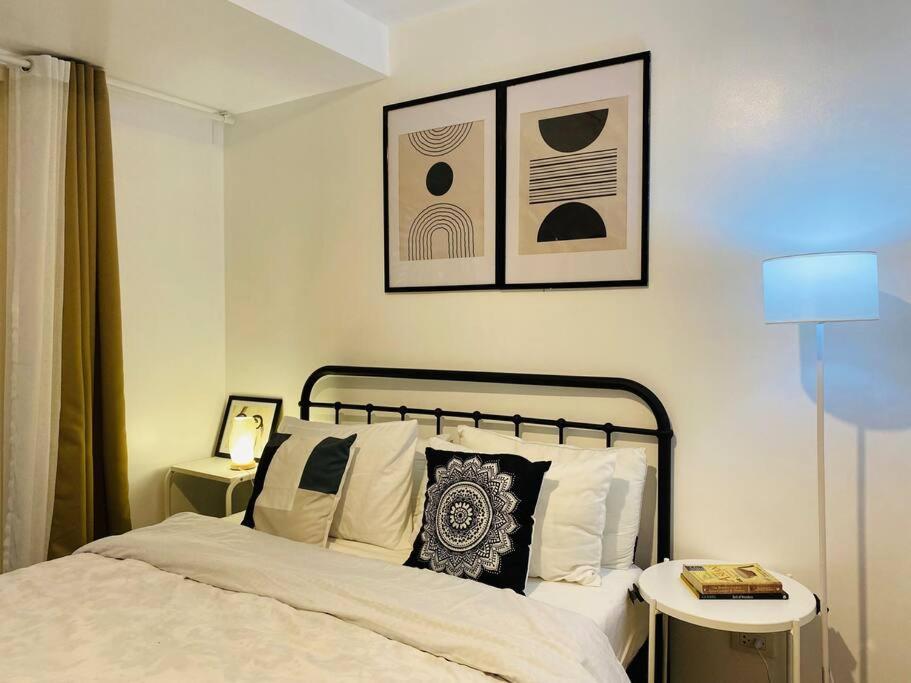 New And Modern 1br In Mckinley Near Bgc, Airport Apartment *