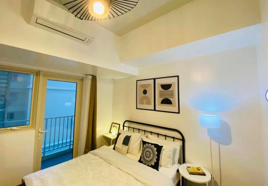 New And Modern 1br In Mckinley Near Bgc, Airport Apartment Manila